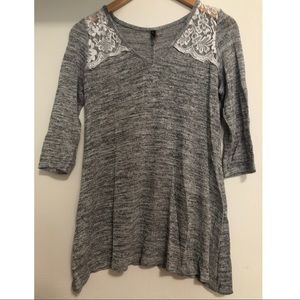 Mom & Co Tunic